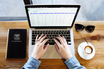 e-commerce ERP - computer