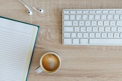 lukas-blazek-320606-unsplash lukas-blazek-320606-unsplash