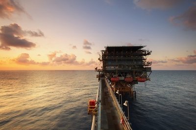 oil and gas ERP - oil rig