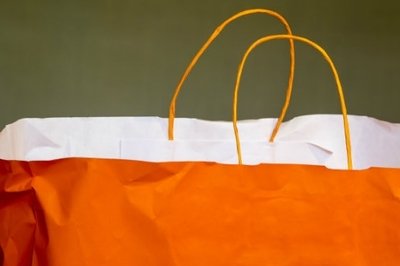 retail ERP implementation - shopping bag