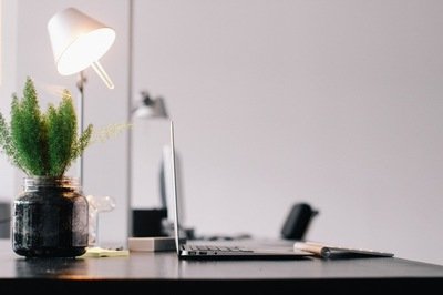 Autonomous SAP Testing - laptop on desk